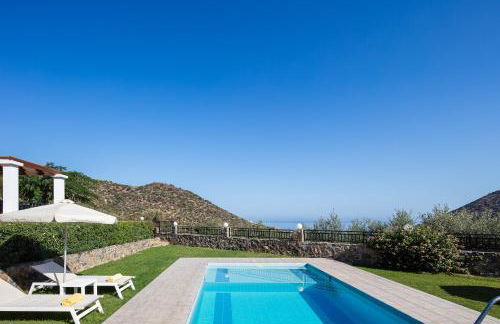 Real Dream Villas, Cretan Gems with SeaViews, By ThinkVilla - Photo 32