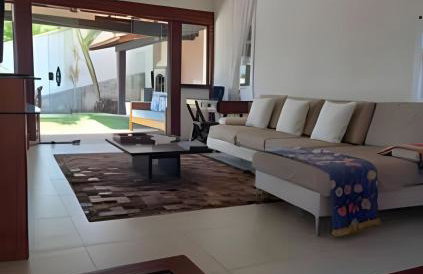 Maravillosa Casa con Piscina en Cond. - Foto 24