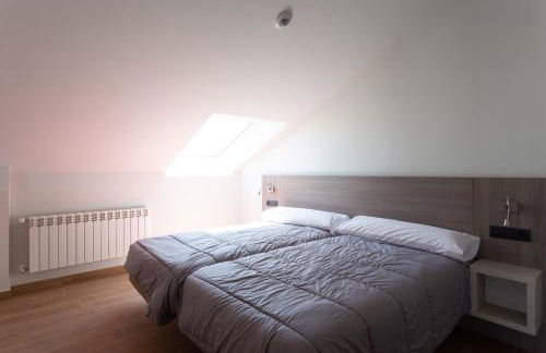 Apartamentos Playa De Los Barcos - Foto 23