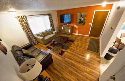 Stay Anchorage! Furnished Two Bedroom Apartments With High Speed WiFi - Foto 2