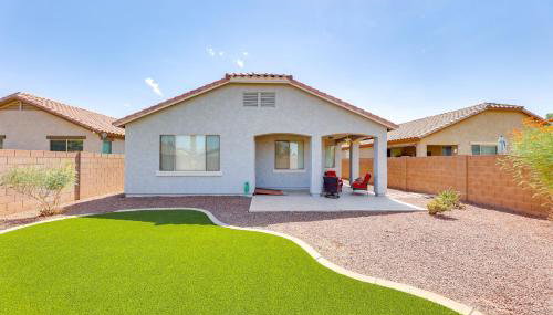 Near Parks and Golf Maricopa Home with Covered Patio! - Foto 2