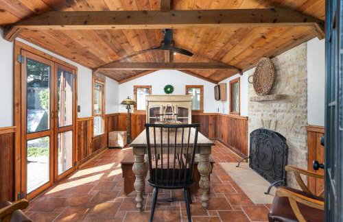 Charming Geneva Cottage Walk 4 Blks to Downtown - Foto 37