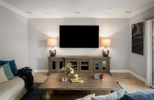 Sherman Oaks Home w Pool, Spa and Outdoor Kitchen - Foto 12