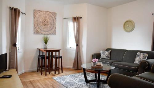 Cozy & Family Friendly Pittsburgh Home Sleeps 6 - Foto 2