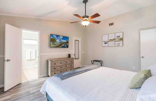 Poolside Oasis-5 miles from Venice Beach - Photo 5