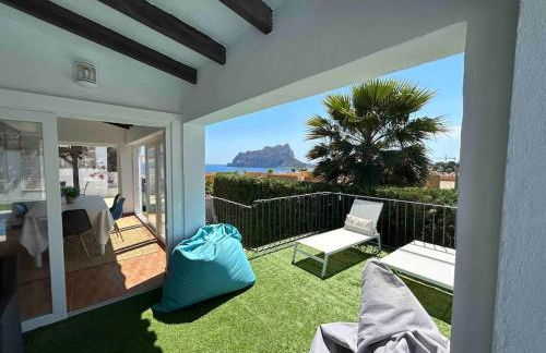 Espectacular villa junto a la playa, piscina privada y vistas al mar - Foto 20