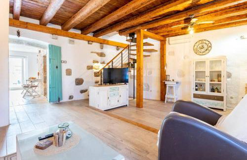 Holiday house with a swimming pool - Villa Melavita - Foto 25