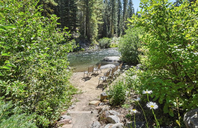 Joy on the River Stunning Waterfront Home for 10 - Foto 52