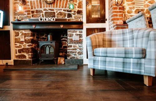 The Smugglers Hideout - Sleeps 4 - with HOT TUB - Foto 18