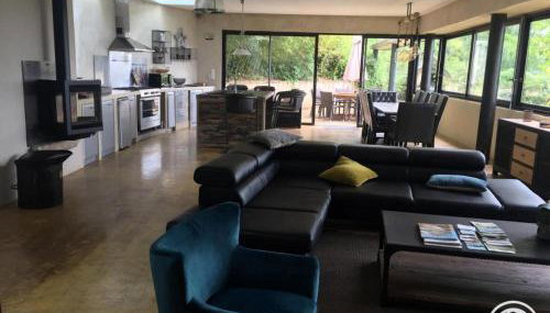 Gîte de France à Altillac 4 épis - Gîte de France 8 personnes MAE-0731 - Foto 2
