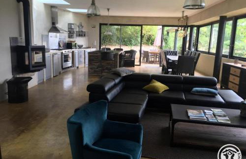 Gîte de France à Altillac 4 épis - Gîte de France 8 personnes MAE-0731 - Foto 2