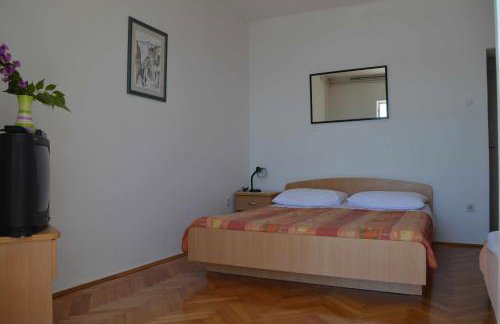 Apartments Majstrovic - Photo 15