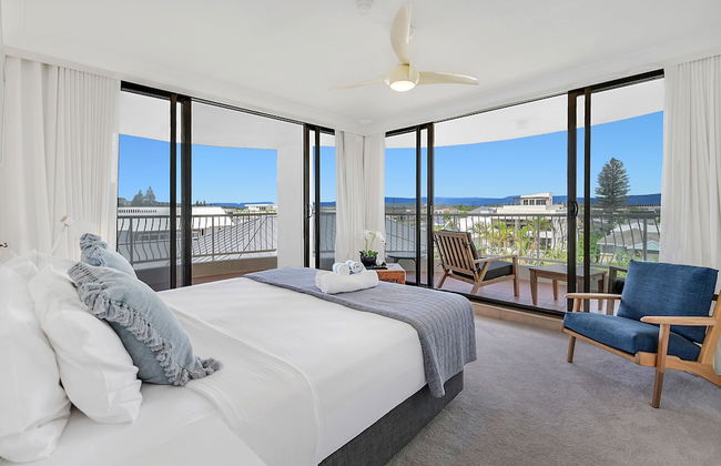 Albatross North Apartments - Photo 7