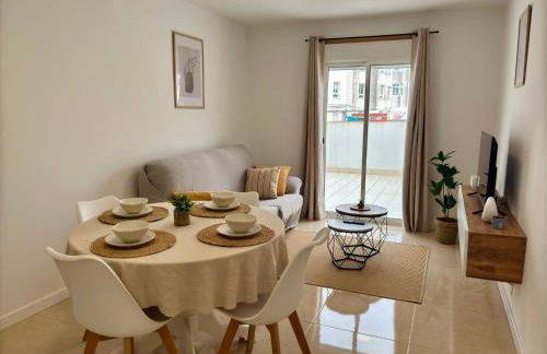 Apartamentos Africa - Foto 1