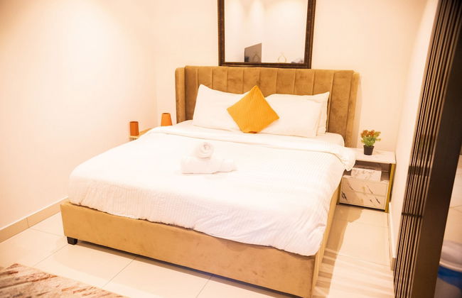 Unique Homes by Lennox - Photo 21