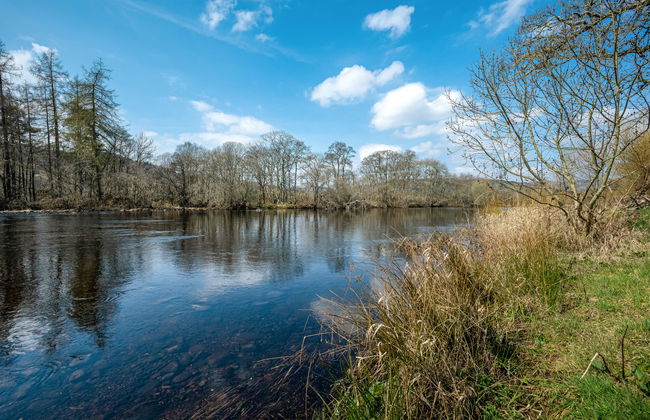 Highland Chalet Retreat With River Views - Foto 9