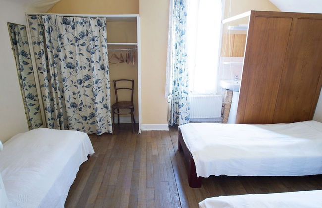 Unique Holiday Home in Saint-honore-les-bains With Garden - Foto 11