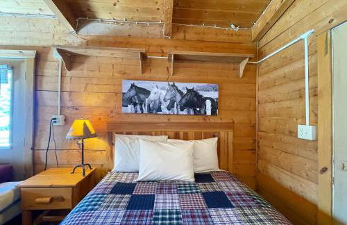 The Park Cabin at Mount Carmel Motel and RV Park - Foto 19