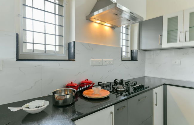 OYO 18602 Home Spacious Stay Near Lulu Mall - Foto 16