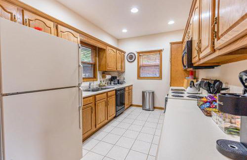 Condo with Stunning Mountain and 6th Green views near Harrahs Cherokee Bryson City - Foto 22