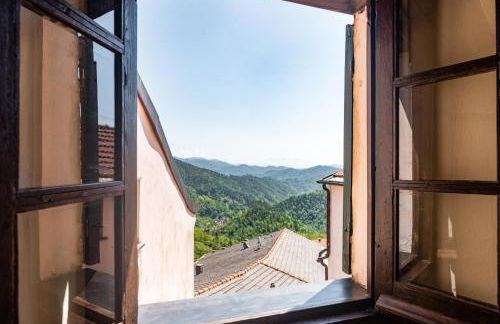 GuestHost - Nearby 5 Terre Lovely Mansarda - Foto 13