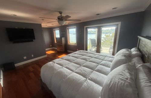 The Overlook on Douglas Lake -Waterfront Luxury - Photo 23