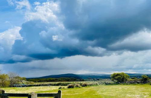 The Hut@Trefechan Wen - Coastal Coziness! - Photo 60