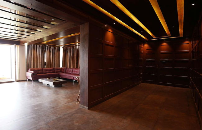 Casino Villa by Shiloh Stays - Photo 18