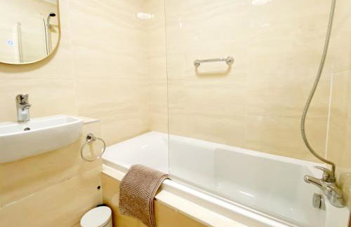 The Seaview Suites and Ground Floor Suite at The Corbyn Apartments - Foto 18