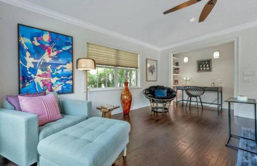 Waterfront Oasis w/ Pool Minutes to Downtown! - Foto 2