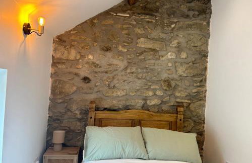 Cosy modern miners cottage - Photo 12