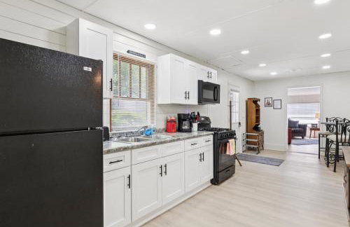 Dave's Last Resort-House on the Lake home - Foto 3