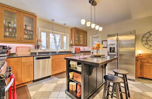 Hadley Vacation Rental 24 Mi to Springfield! - Photo 2