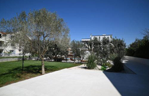 Villa Suncica with Heated Pool, Jacuzzi and Bikes near Zadar - Foto 3