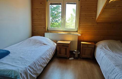 Dom z basenem nad Narwią - Foto 16