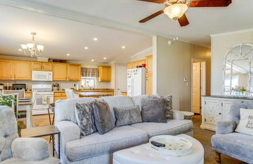 1 Mi to Boat Ramp Peaceful Deal Island Home! - Foto 5