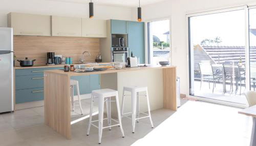 Villa Azénor Bretagne Piscine Intérieure Partagée toute l'année 100m plage - Foto 3, stove, pet friendly, toaster