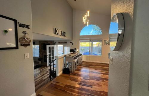 Las Vegas-Henderson, Nevada-Luxury Dream Home, Private Pool & Spa, sleeps 16 - Foto 17