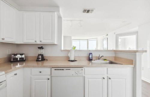 2BR Luxury City Suite With Gym & Pool - Foto 9