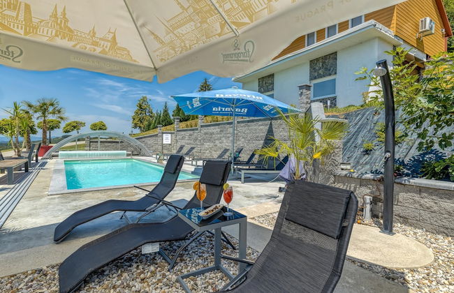 Pool & Whirlpool Villa Art Four - Foto 23