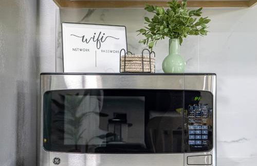 Dora's Haven Getaway-Cozy 1Bedroom with Boat or Camper Parking- Free - Foto 18