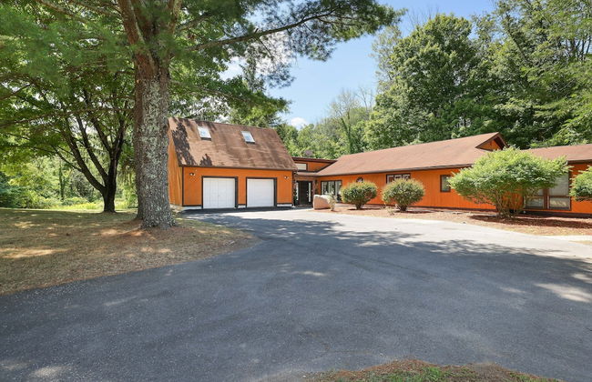 Paradise Retreat by Avantstay Pool Hot Tub Game Room - Photo 48