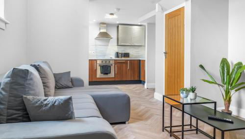 St George's Quarter Stay - Modern City Centre Duplex - Perfect for Business & Leisure - FREE PARKING - WiFi Included - Close to transport links - Foto 4