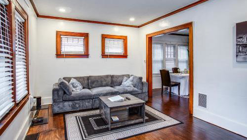 Amazing 3 bedroom home Steps, Airport, UofR, RIT, Strong - Foto 1