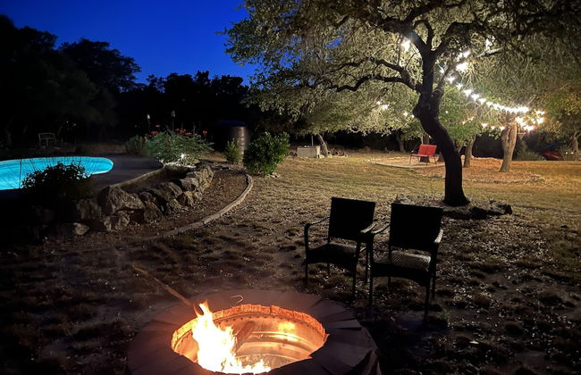 Luxury Home! - Pool - Fire Pit - Near Canyon Lake! - Foto 45