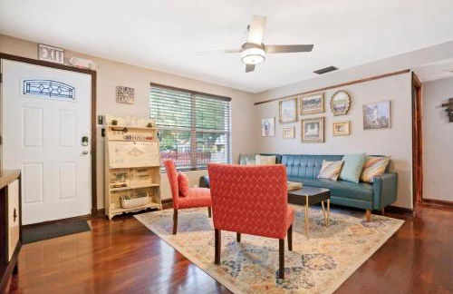 Eclectic Beauty, Heart of Downtown St Aug - Foto 5