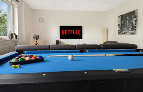 Gruppen Oase München Kino, Billardtisch & 17 Betten - Foto 1