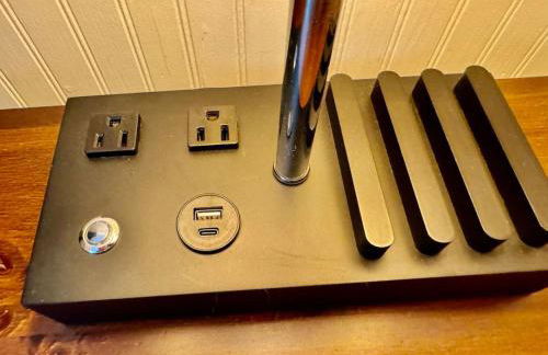 3 Min Walk to Starbucks. Pet Yes - Photo 21