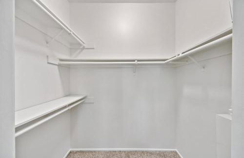 Beverly Hills Gem 1 BR Apt with Parking 218 - Photo 21