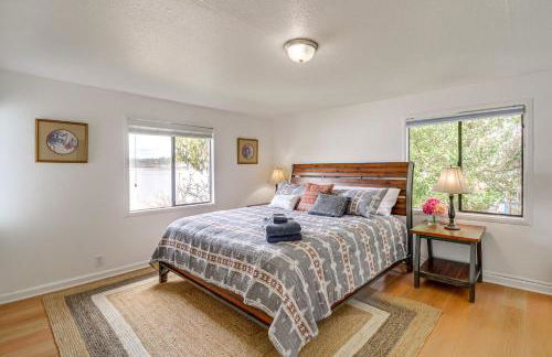 Walk to Beaches Waterfront Home in Port Orchard! - Foto 15